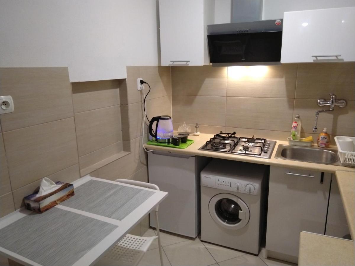Apartament Zielona Wierzba Blisko Sky Tower Apartment Wroclaw Exterior photo